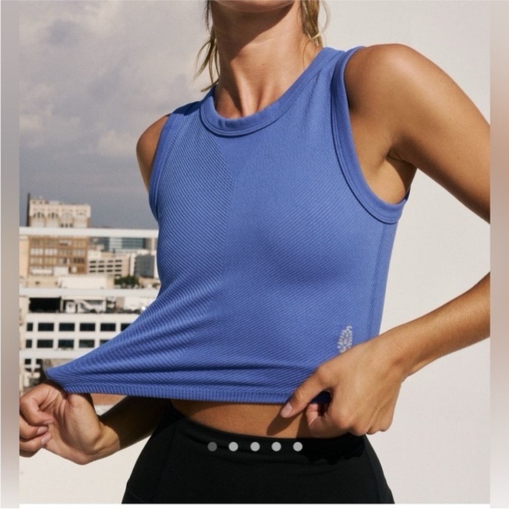 EUC Free People Free throw muscle tank in purple blue size M/L